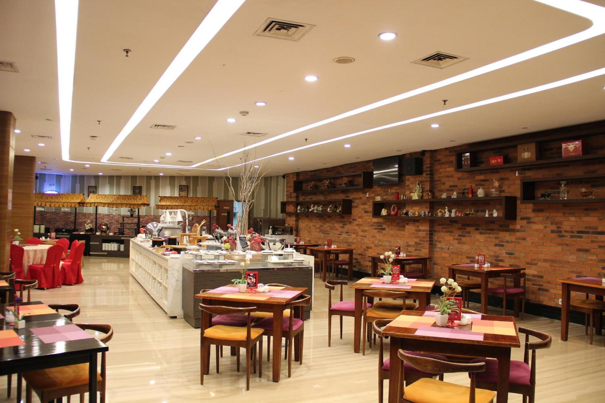 Hariston Hotel & Suites, Pluit - Jakarta Exterior photo